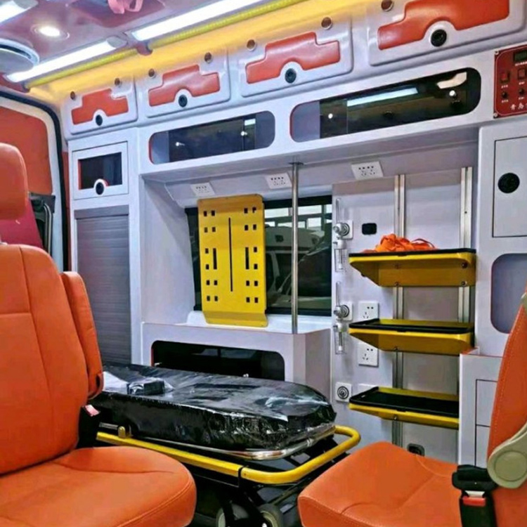 温州长途救护车护送病人租赁价格